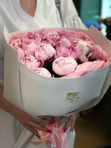 Букет из 15 пионов &laquo;Нежный рассвет&raquo; от интернет-магазина цветов в 